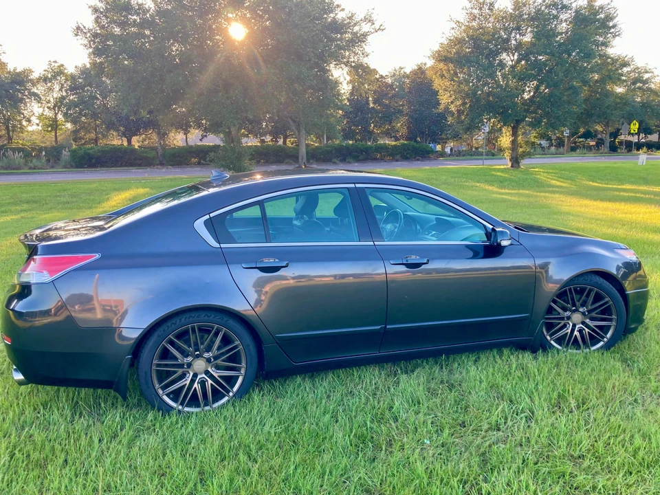 2013 Acura TL 4th Gen - Image 12 of 31