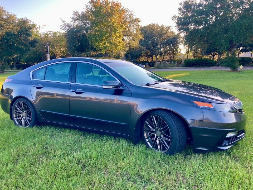 2013 Acura TL 4th Gen - Image 13 of 31