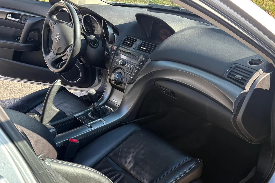2013 Acura TL 4th Gen - Image 25 of 31