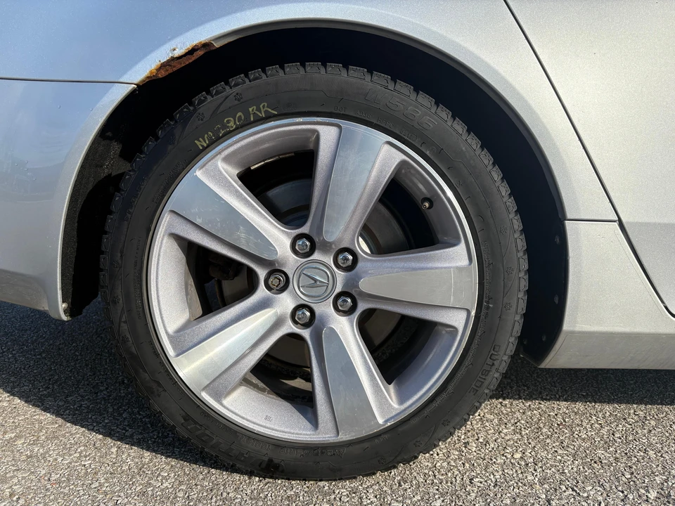2013 Acura TL 4th Gen - Image 23 of 31