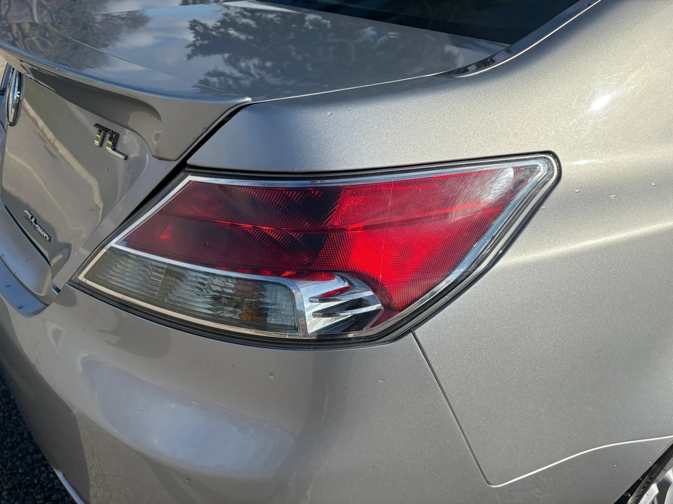 2013 Acura TL 4th Gen - Image 18 of 31