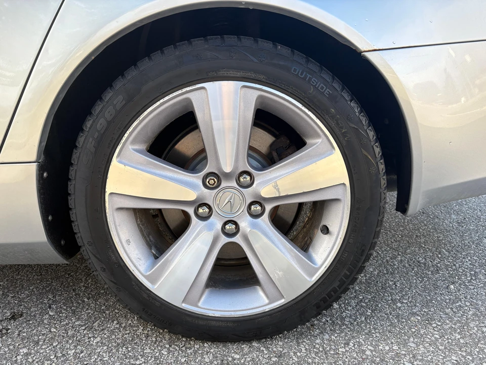 2013 Acura TL 4th Gen - Image 22 of 31