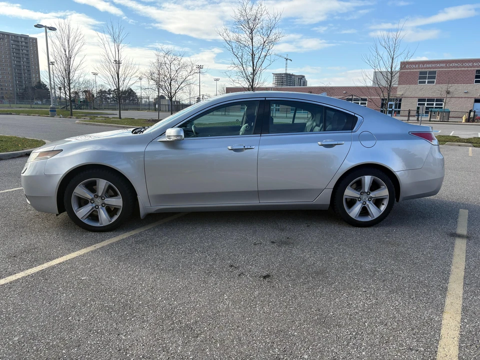 2013 Acura TL 4th Gen - Image 6 of 31