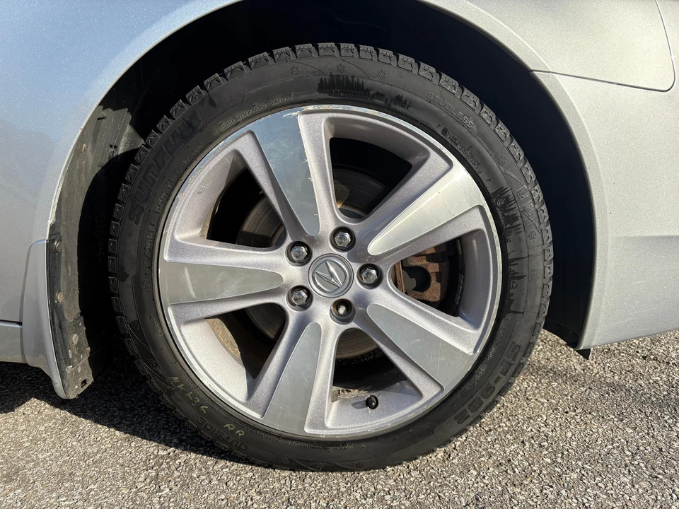 2013 Acura TL 4th Gen - Image 24 of 31