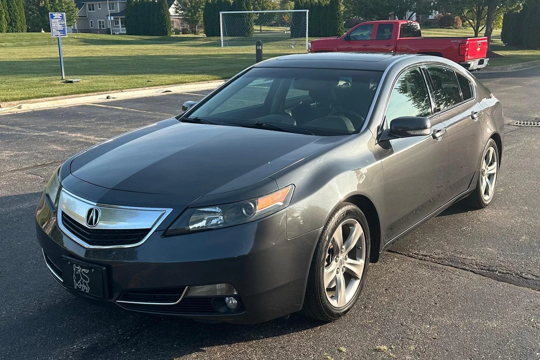 2013 Acura TL 4th Gen - Image 8 of 31