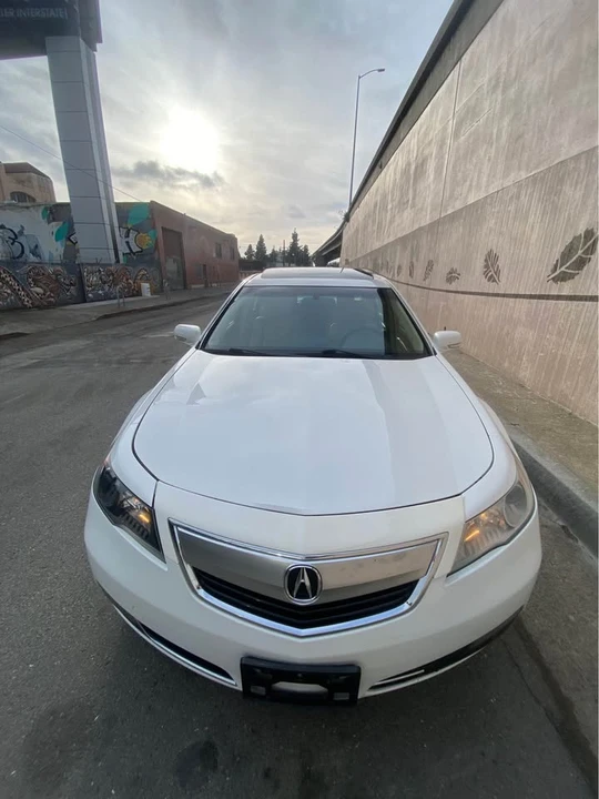2013 Acura TL 4th Gen - Image 5 of 9