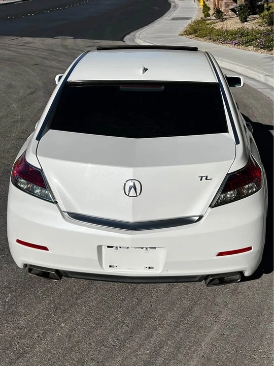 2013 Acura TL 4th Gen - Image 5 of 10