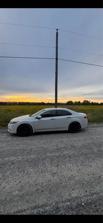 2013 Acura TSX 2nd Gen - Image 3 of 11