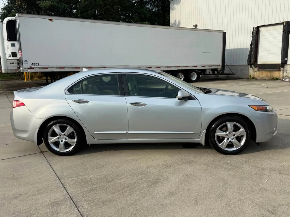 2013 Acura TSX 2nd Gen - Image 19 of 21