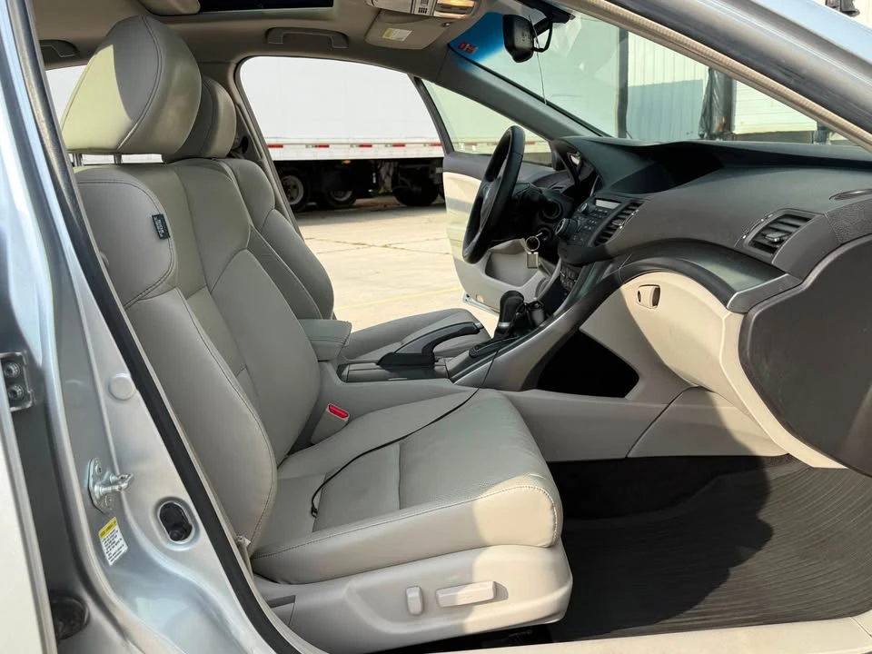 2013 Acura TSX 2nd Gen - Image 17 of 21