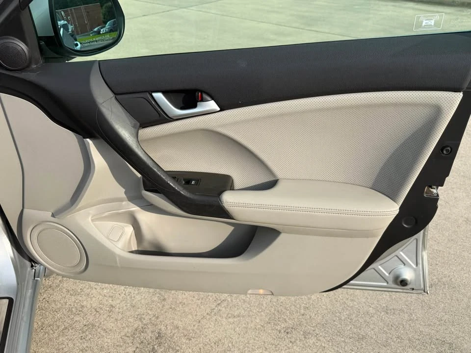 2013 Acura TSX 2nd Gen - Image 11 of 21