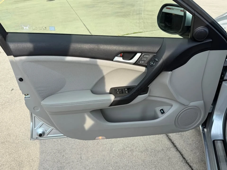 2013 Acura TSX 2nd Gen - Image 4 of 21