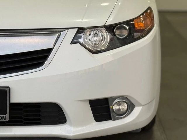 2013 Acura TSX 2nd Gen - Image 5 of 21