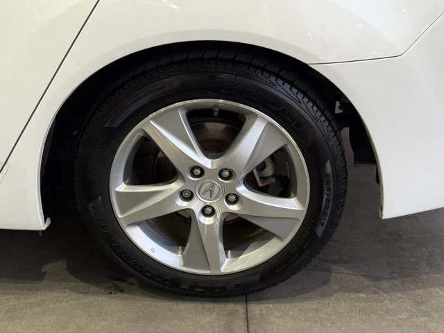 2013 Acura TSX 2nd Gen - Image 16 of 21