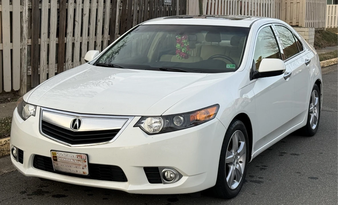 2013 Acura TSX 2nd Gen - Image 4 of 20