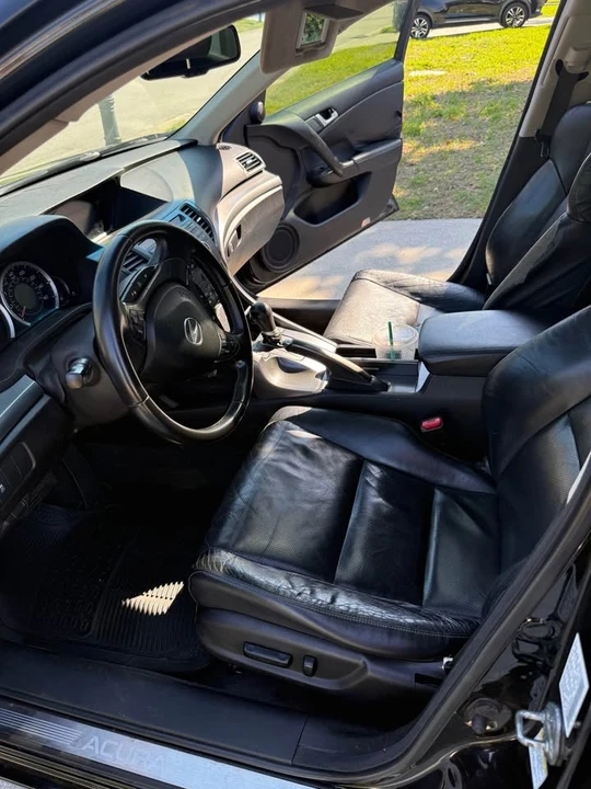 2013 Acura TSX 2nd Gen - Image 5 of 9