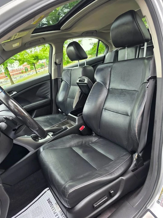 2013 Acura TSX 2nd Gen - Image 9 of 20