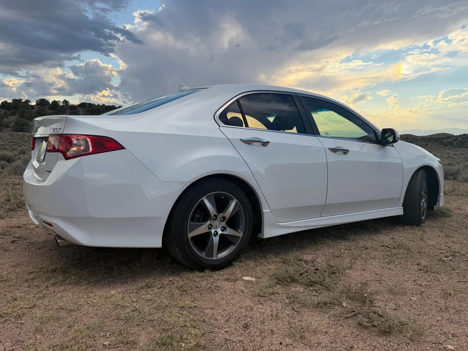 2013 Acura TSX 2nd Gen - Image 11 of 31