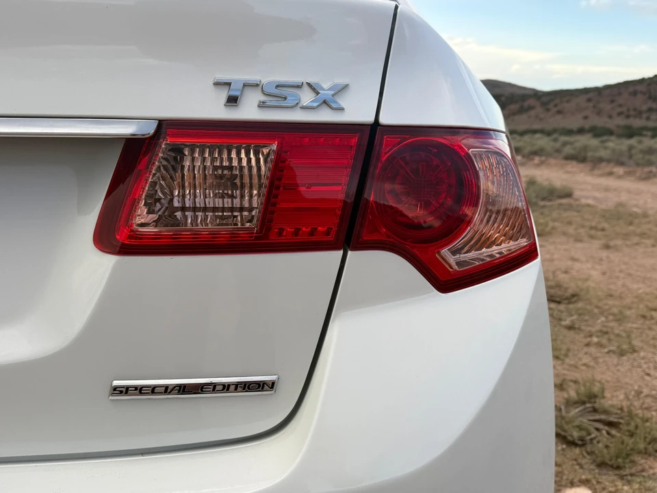 2013 Acura TSX 2nd Gen - Image 20 of 31