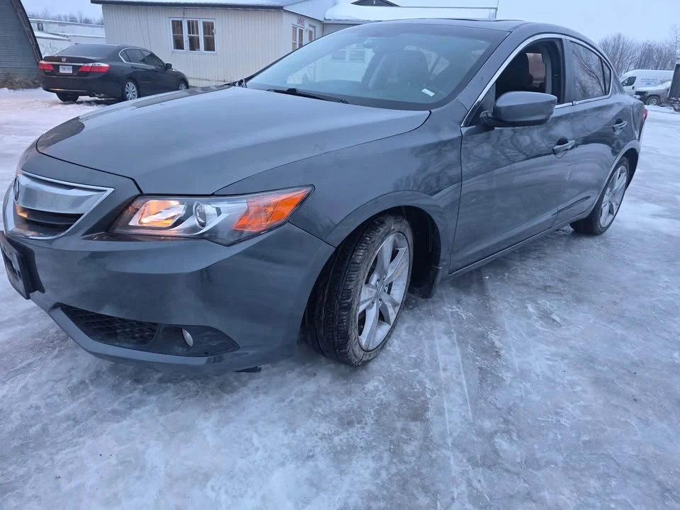 2013 Acura ILX - Image 2 of 7