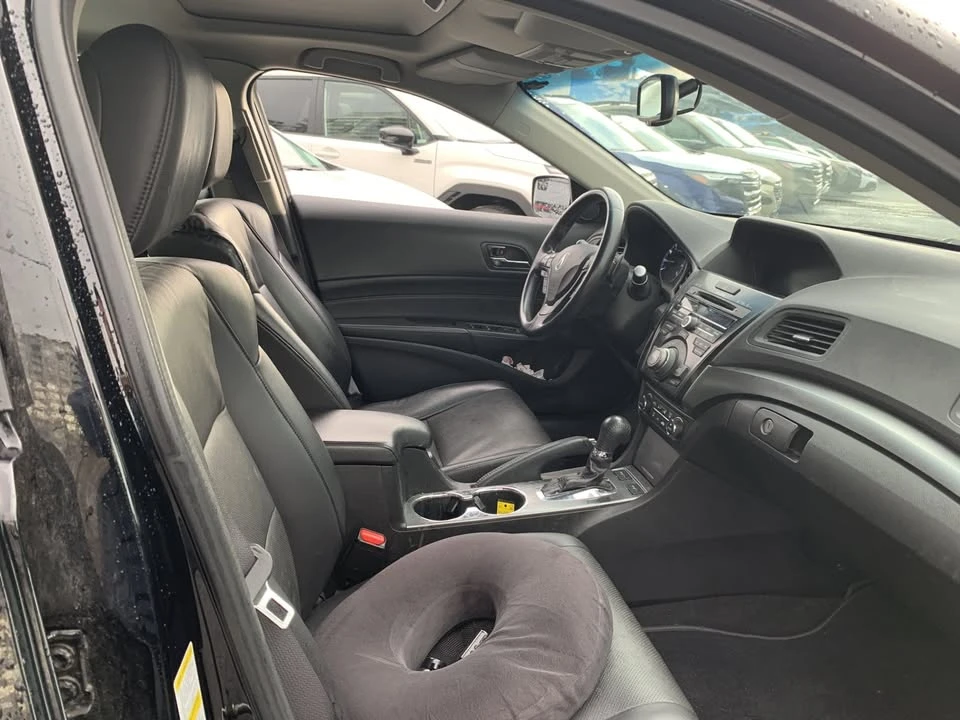2013 Acura ILX - Image 4 of 15