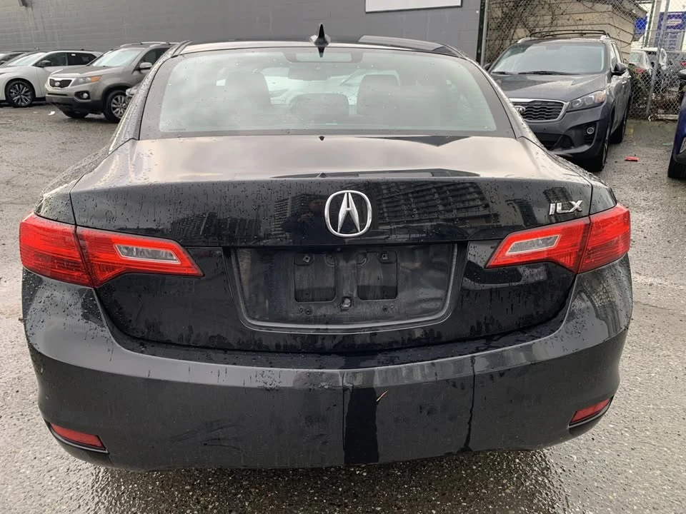 2013 Acura ILX - Image 8 of 15