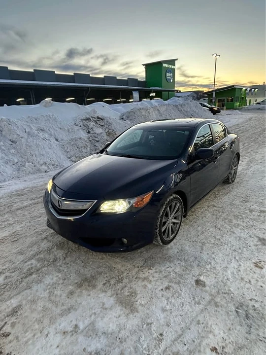 2013 Acura ILX - Image 2 of 11