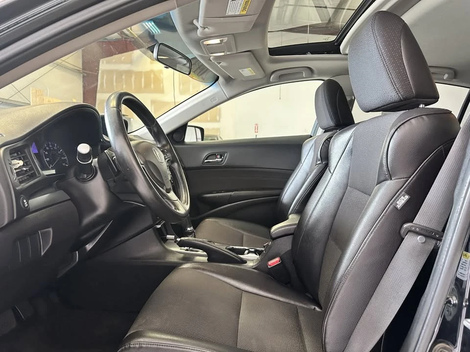 2013 Acura ILX - Image 8 of 19