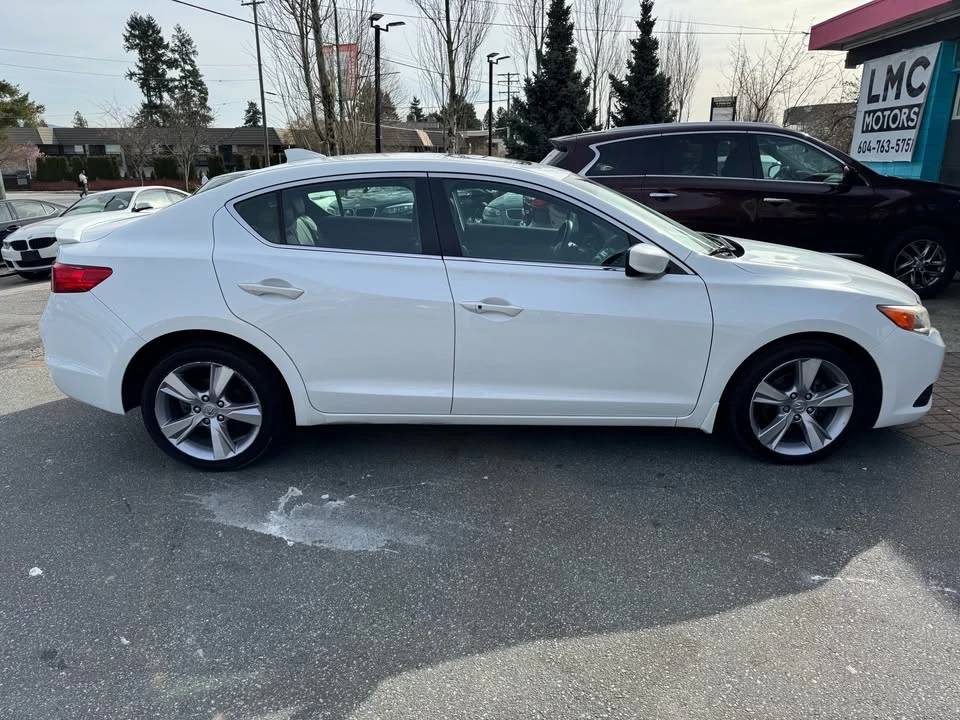 2013 Acura ILX - Image 5 of 8