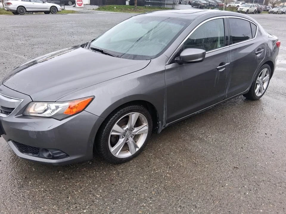 2013 Acura ILX - Image 8 of 9
