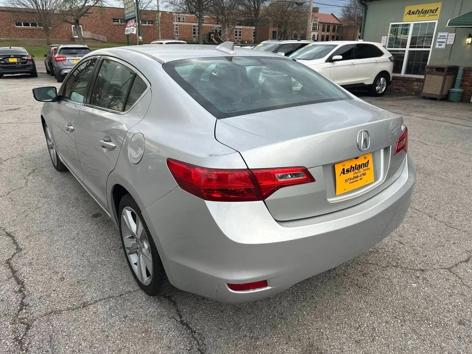 2013 Acura ILX - Image 3 of 18