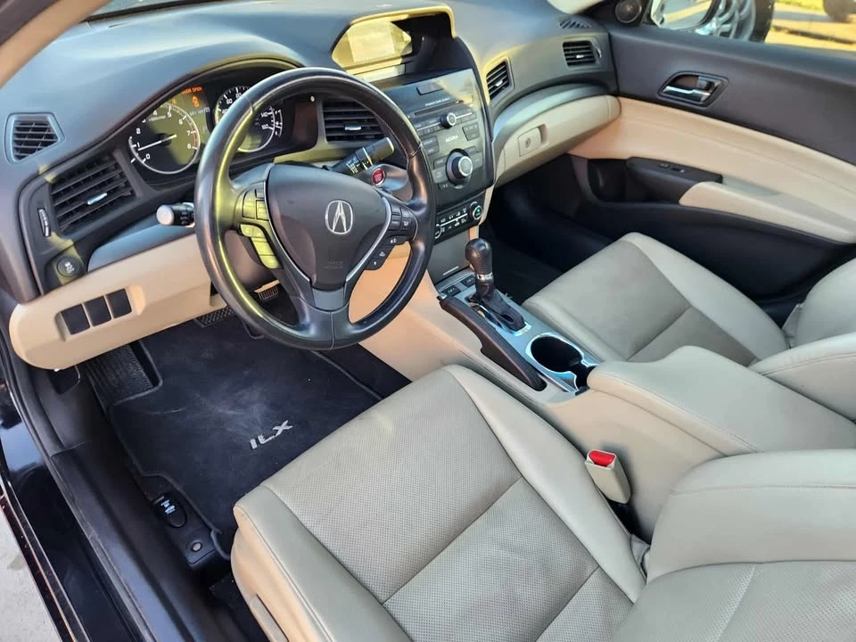 2013 Acura ILX - Image 7 of 13