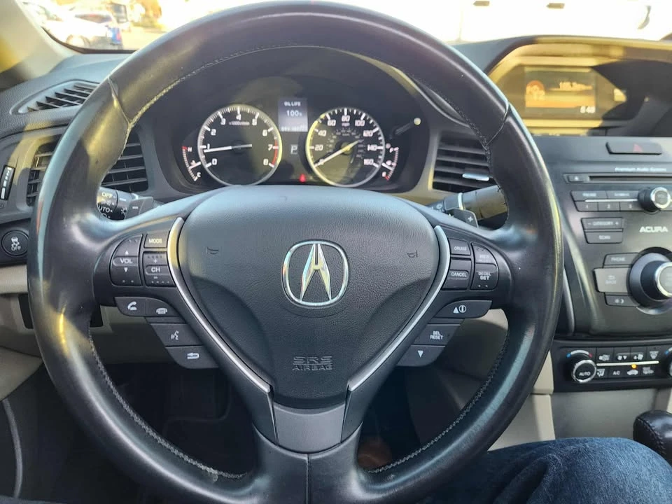 2013 Acura ILX - Image 10 of 13