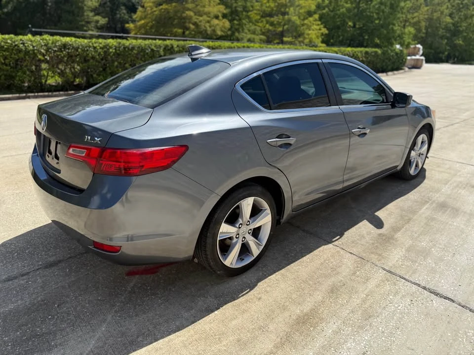 2013 Acura ILX - Image 4 of 15