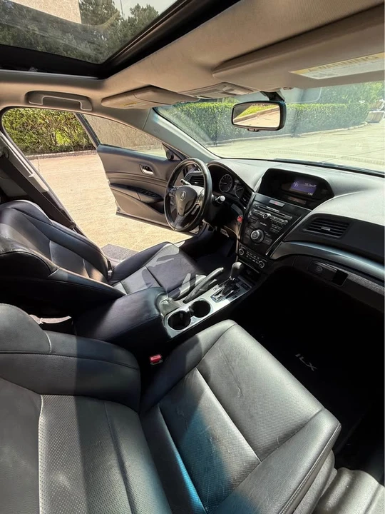2013 Acura ILX - Image 12 of 15