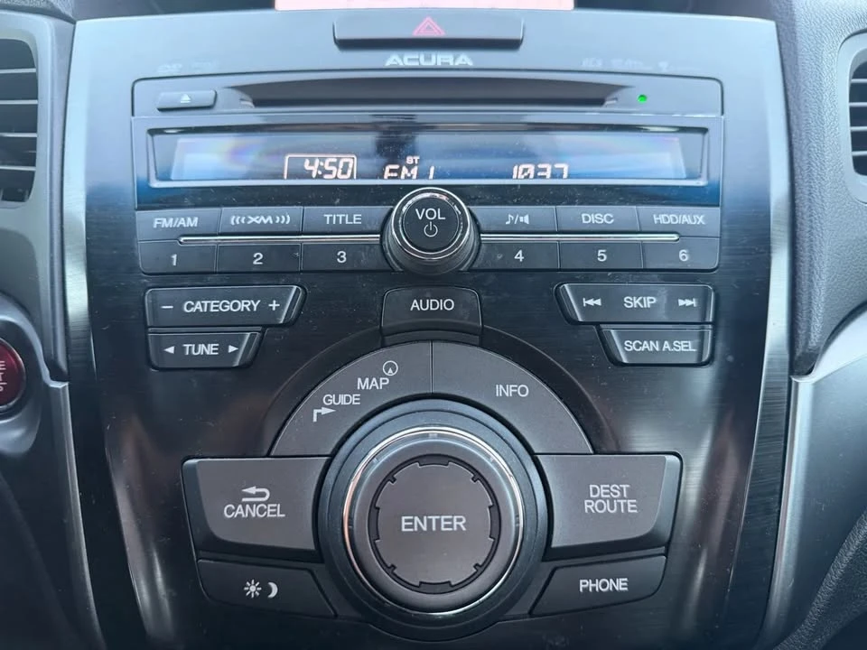 2013 Acura ILX - Image 16 of 20