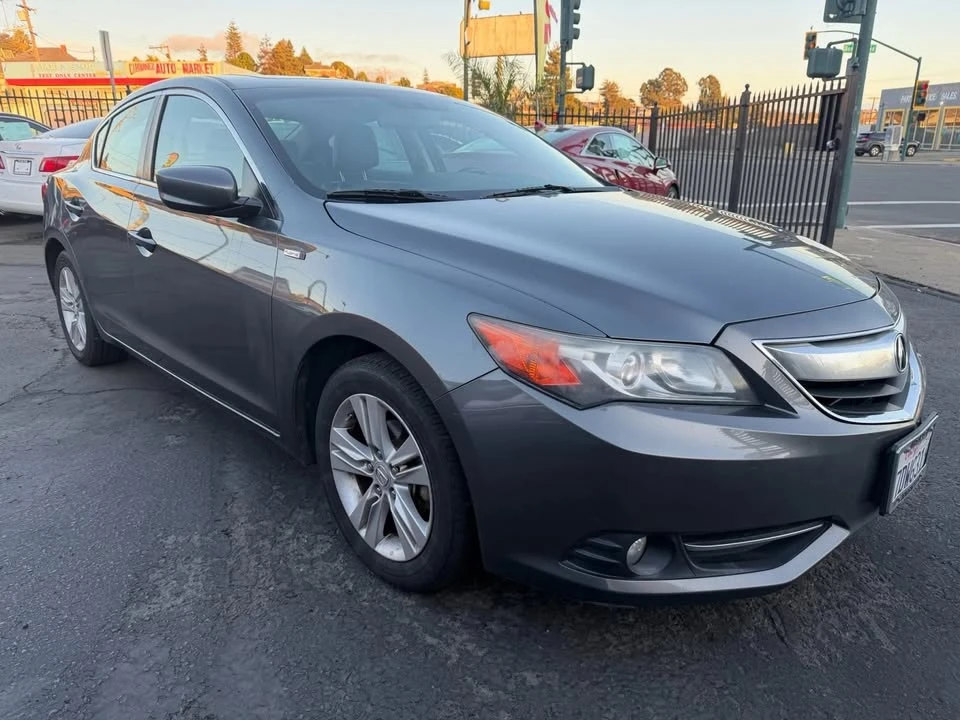 2013 Acura ILX - Image 3 of 20