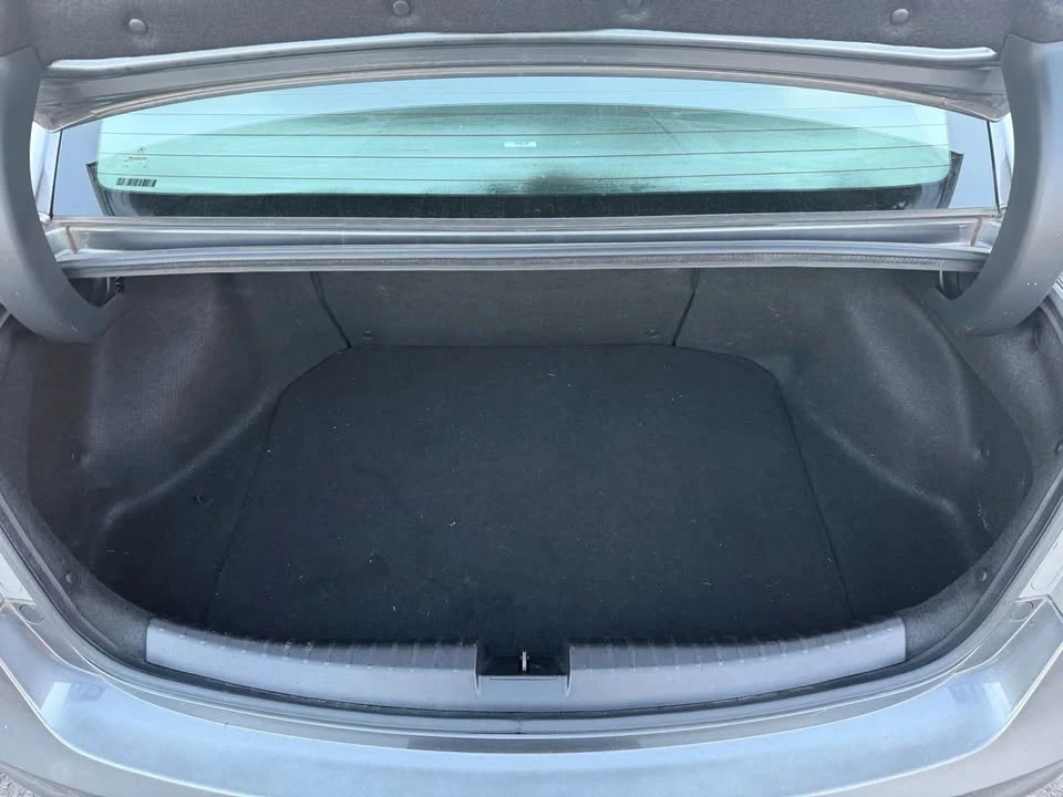 2013 Acura ILX - Image 10 of 20