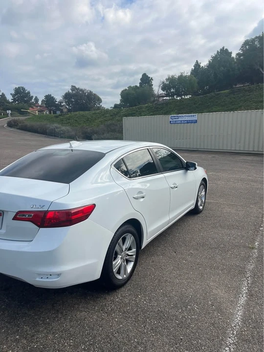 2013 Acura ILX - Image 3 of 11
