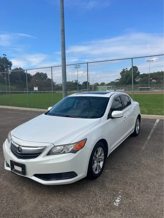 2013 Acura ILX - Image 5 of 11