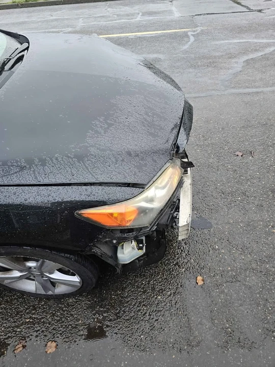 2013 Acura ILX - Image 2 of 15
