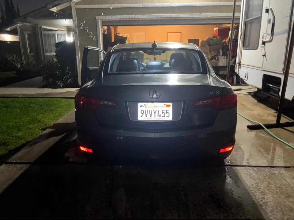 2013 Acura ILX - Image 2 of 8