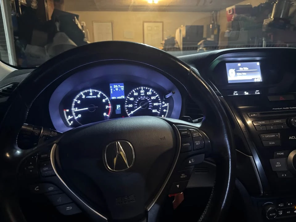 2013 Acura ILX - Image 4 of 8