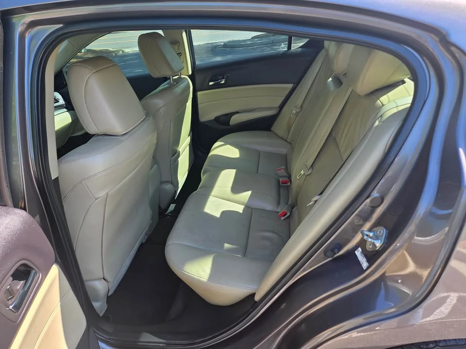 2013 Acura ILX - Image 6 of 20
