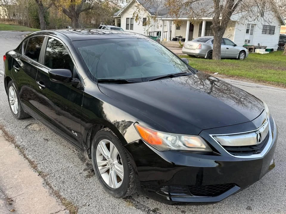 2013 Acura ILX - Image 4 of 11