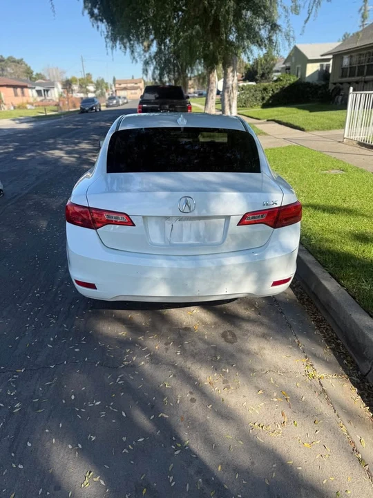 2013 Acura ILX - Image 6 of 15