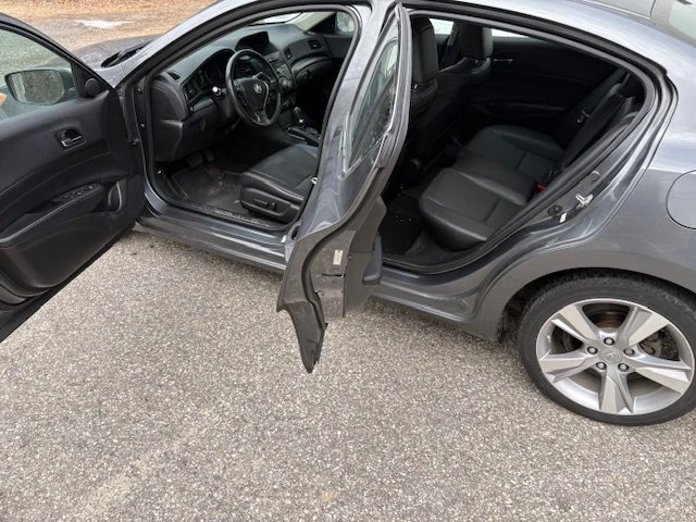2013 Acura ILX - Image 9 of 16