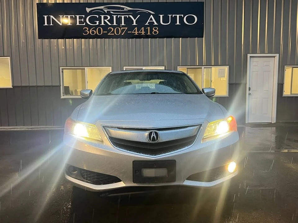 2013 Acura ILX - Image 12 of 19