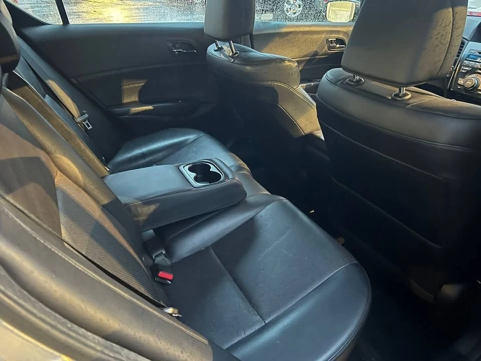 2013 Acura ILX - Image 16 of 19