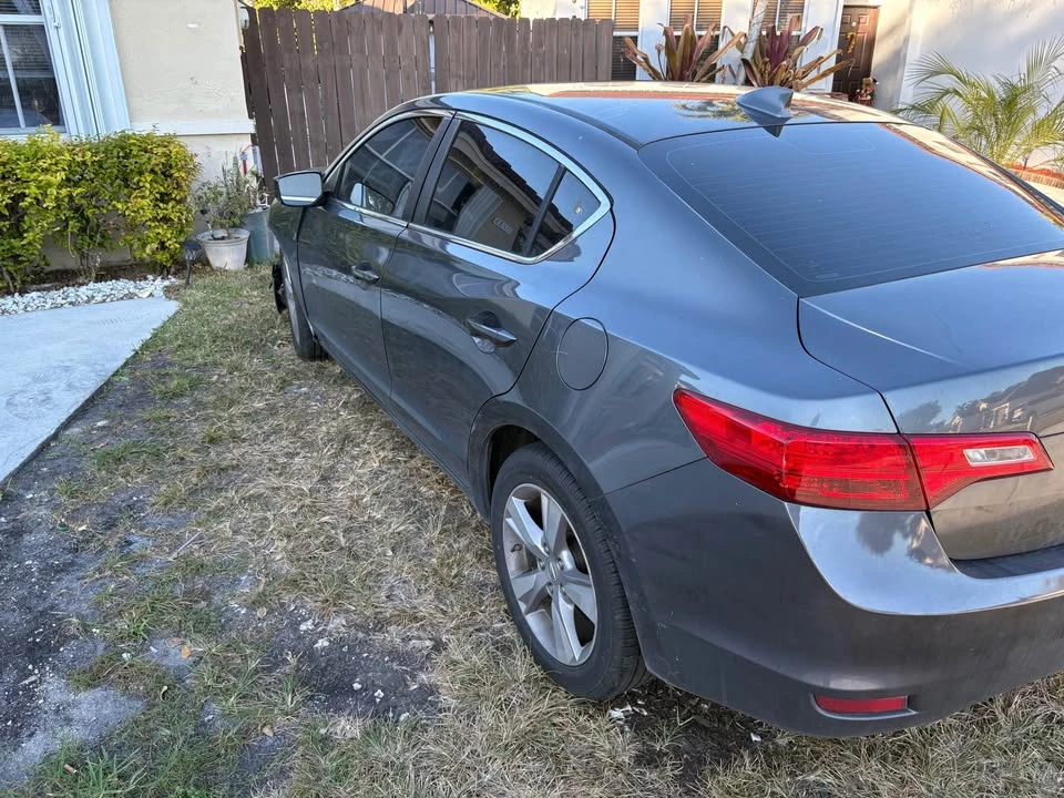 2013 Acura ILX - Image 5 of 8